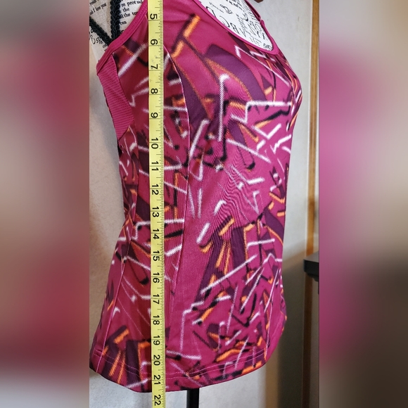 NWOT Fila Women's Red and Pink Graphic Tank Top Size:M - Picture 5 of 8